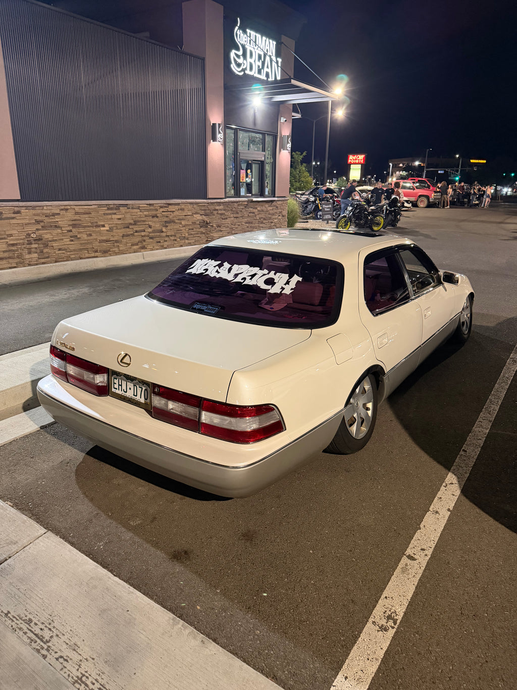 Members v3 rear window banner